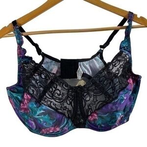 NWT Solange women’s bra Size 46D